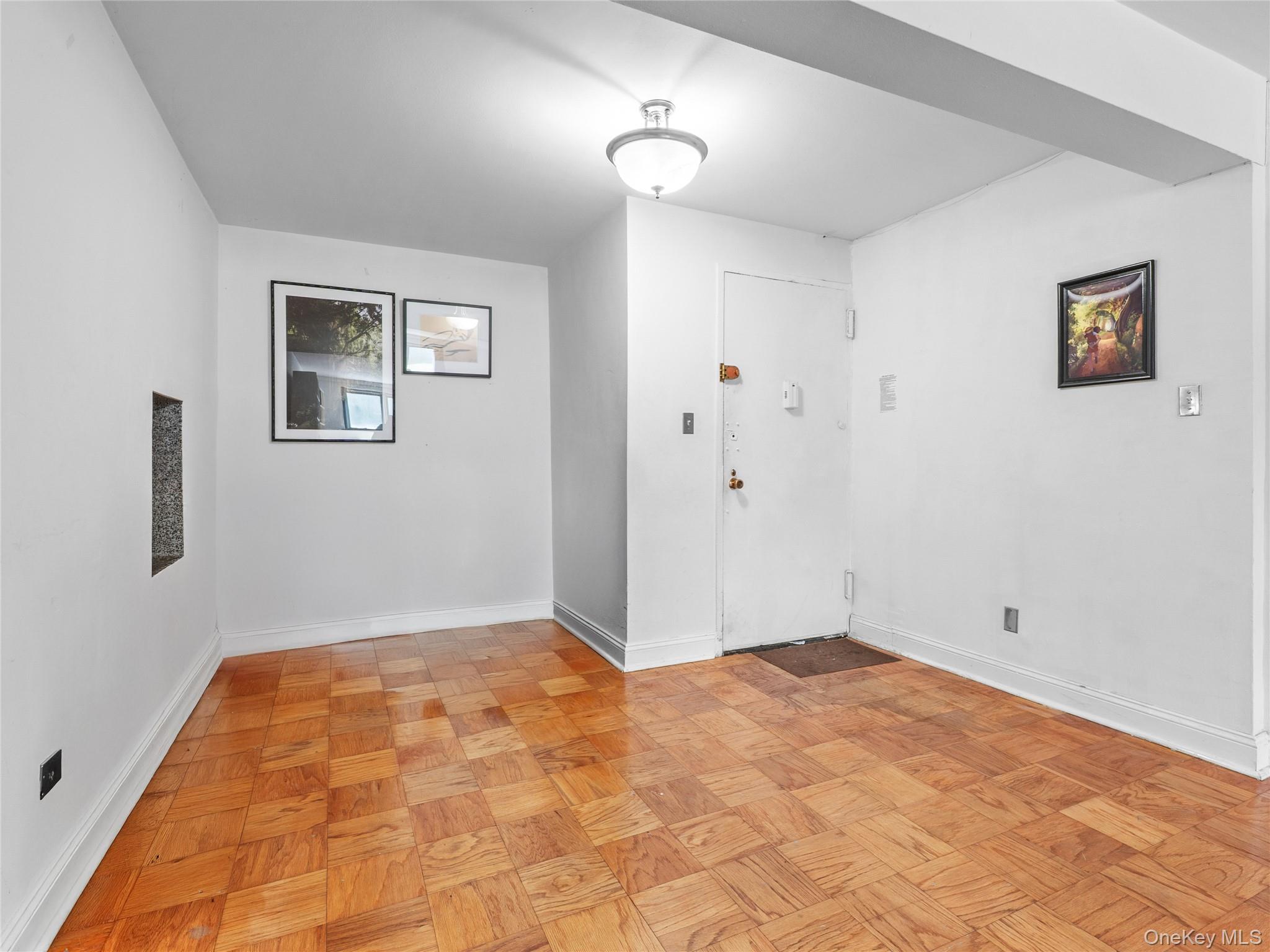 35-20 Leverich Street Unit 209, Jackson Heights NY 11372