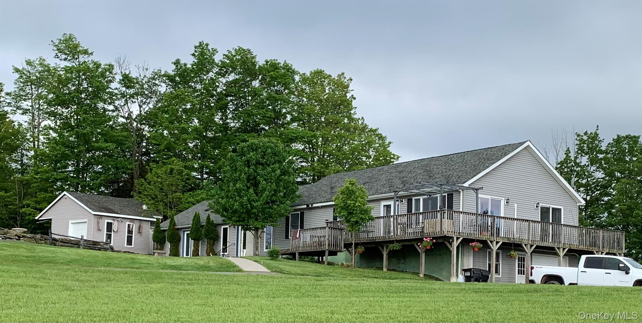 6 Rock View Lane, Loch Sheldrake NY 12759