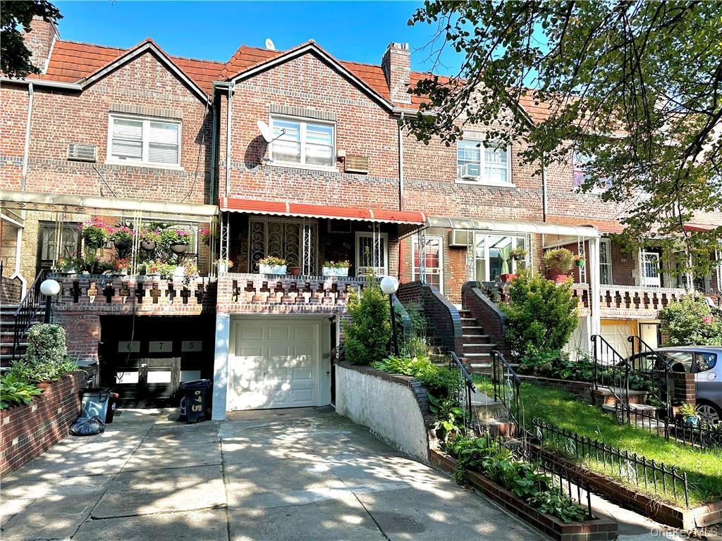 677 E 38th Street, Brooklyn NY 11210
