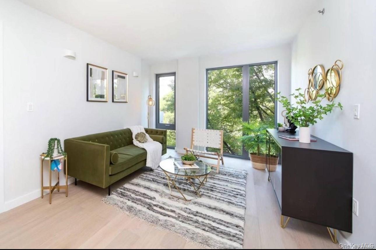 136-80 41st Avenue Unit 7B, Flushing NY 11355