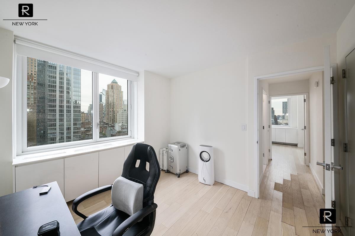 301 West 53rd Street Unit 13-A, Manhattan NY 10019