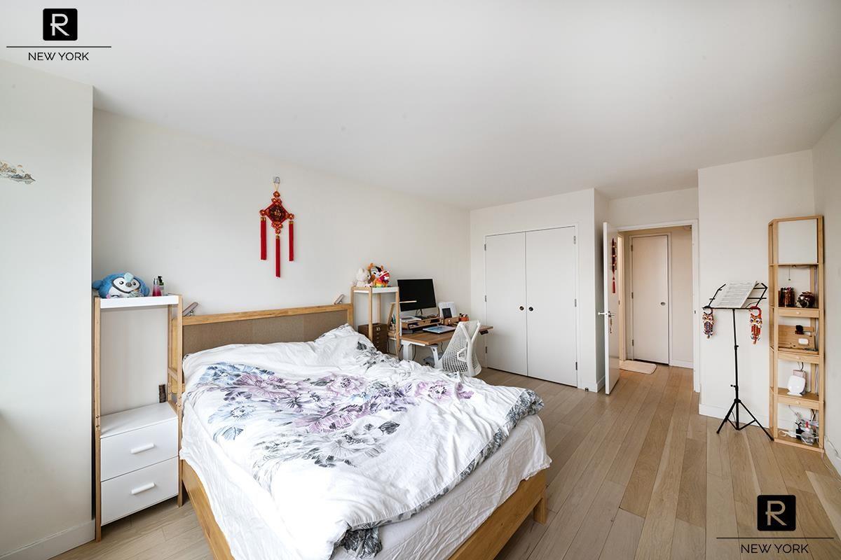 301 West 53rd Street Unit 13-A, Manhattan NY 10019