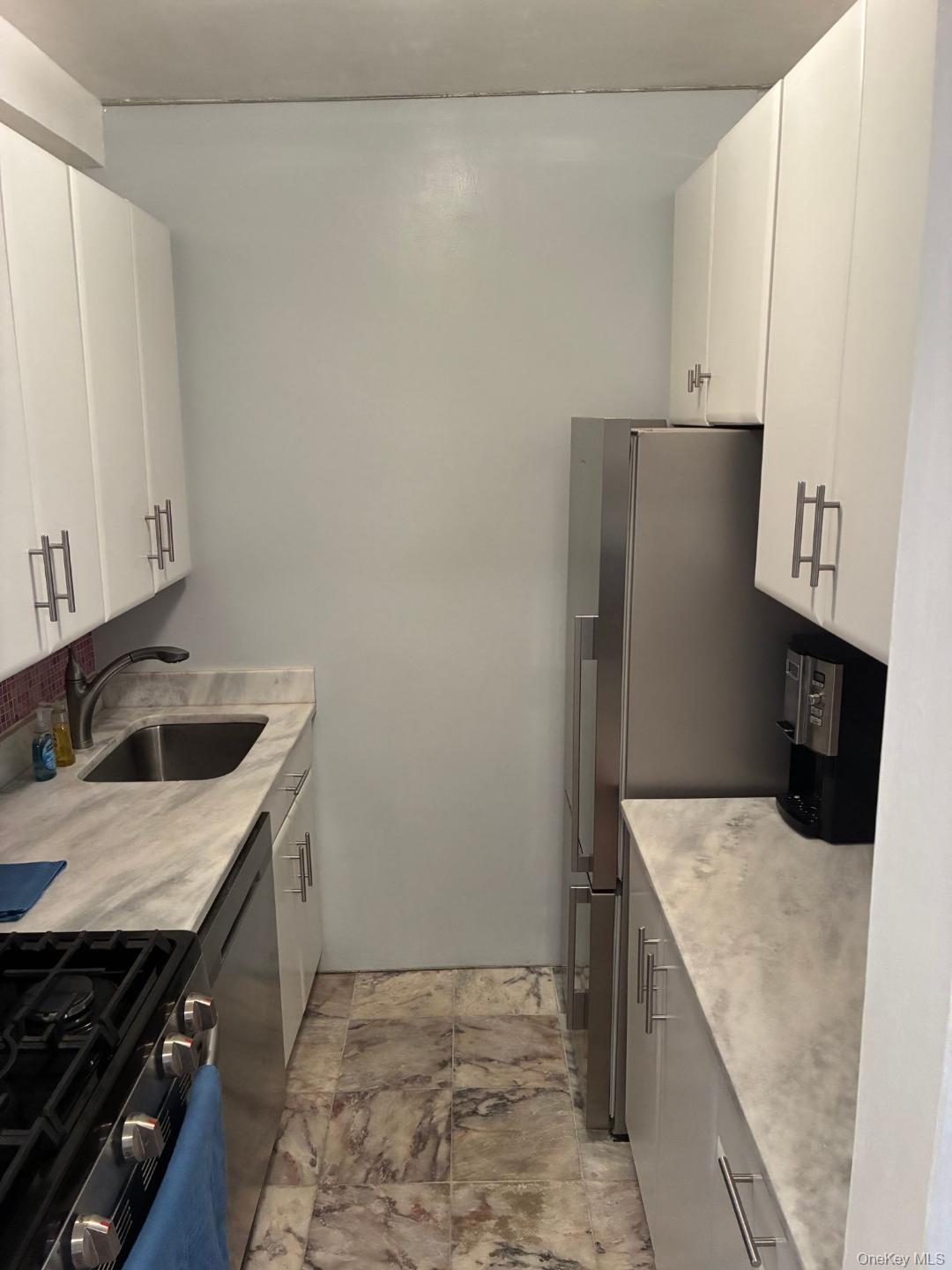 311 E 71st Street Unit 10A, Manhattan NY 10021