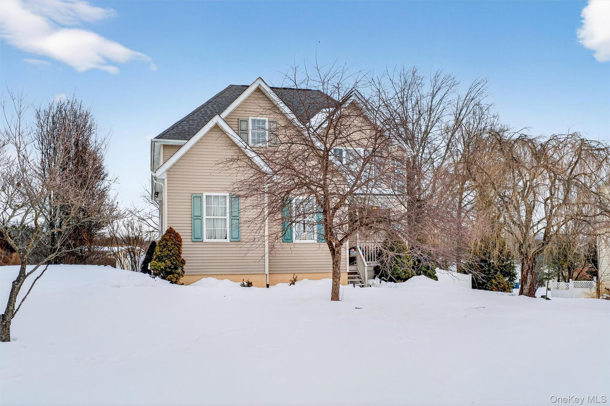 32 Woodstock Lane, Middletown NY 10941
