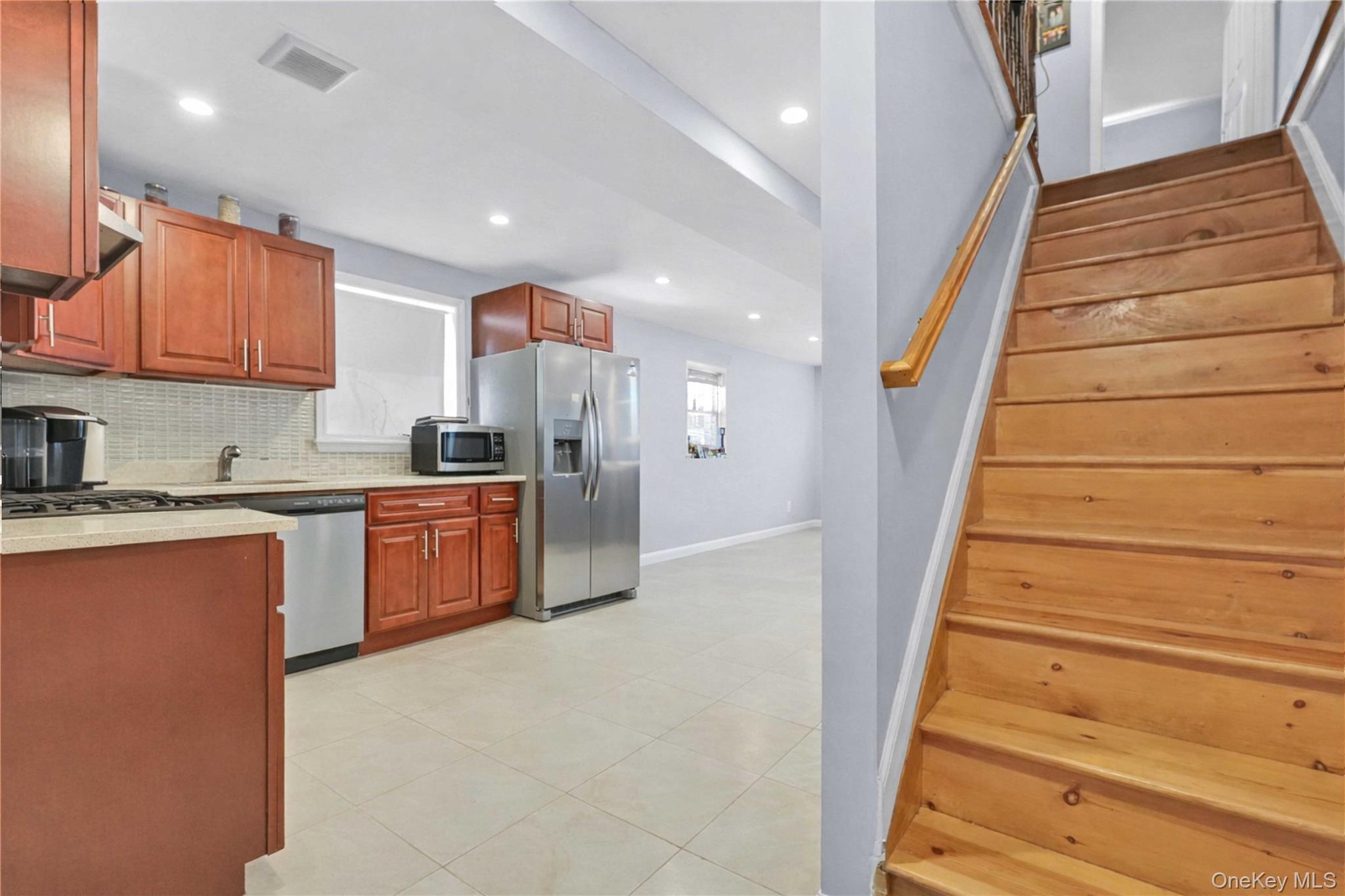 99-71 164th Avenue, Howard Beach NY 11414