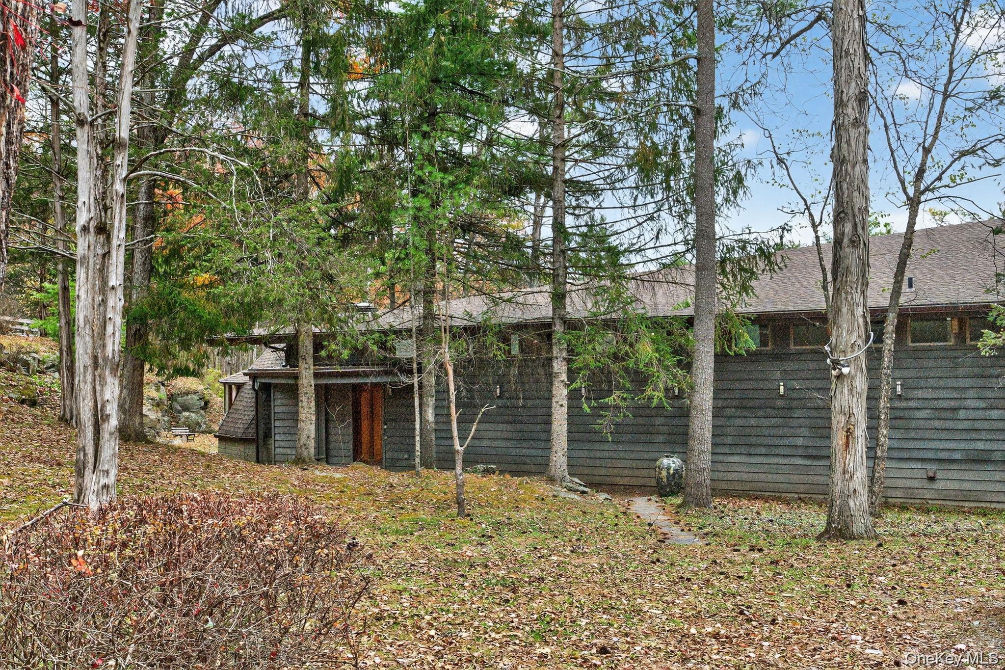 106 Mountain Laurel Lane, Woodstock NY 12498