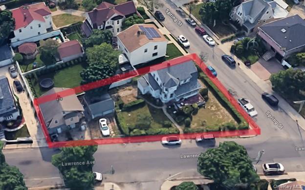 274 Lawrence Avenue, Lawrence NY 11559