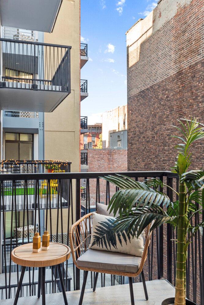 330 GRAND Street Unit 5B, Manhattan NY 10002