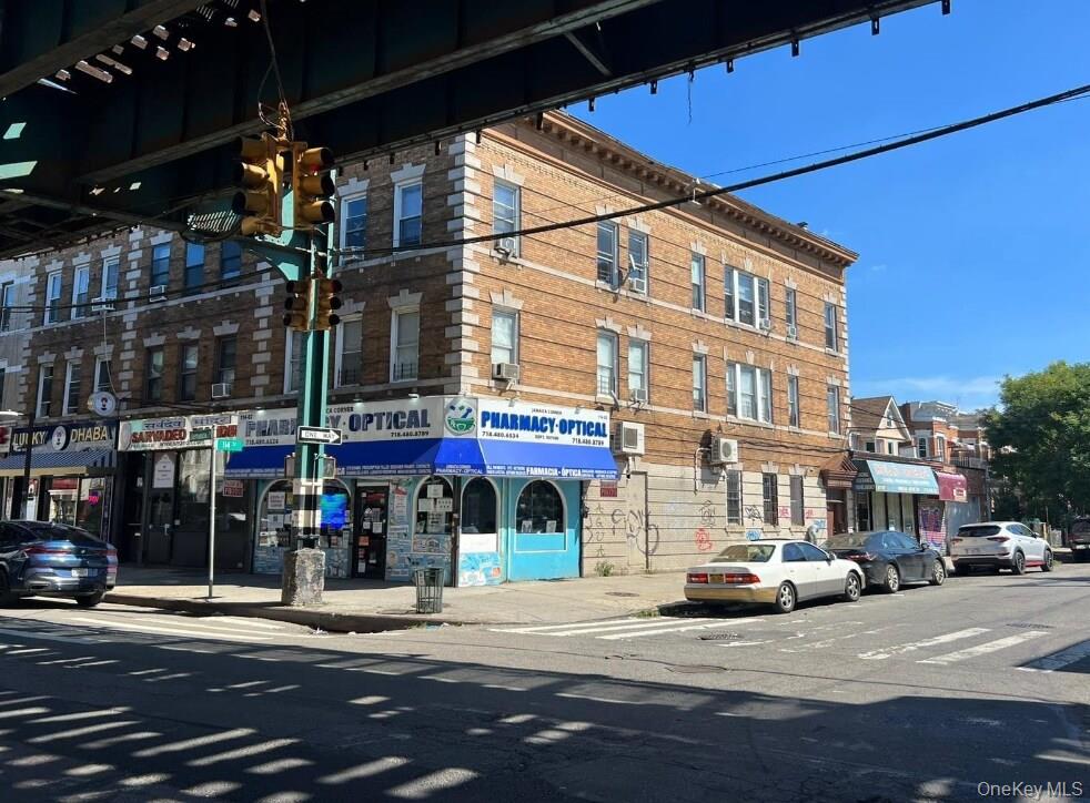 11402 Jamaica Avenue, Richmond Hill NY 11418