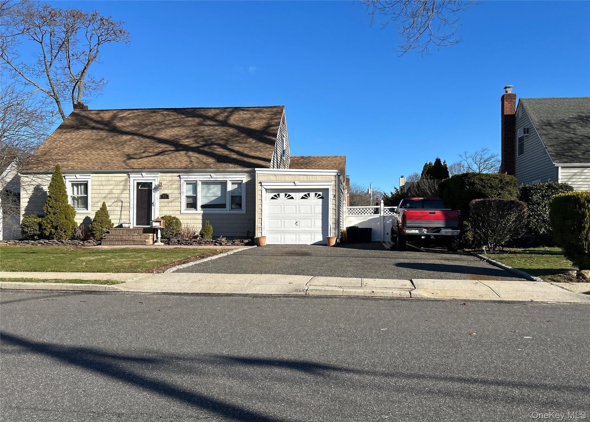 95 Clark Avenue, Massapequa NY 11758