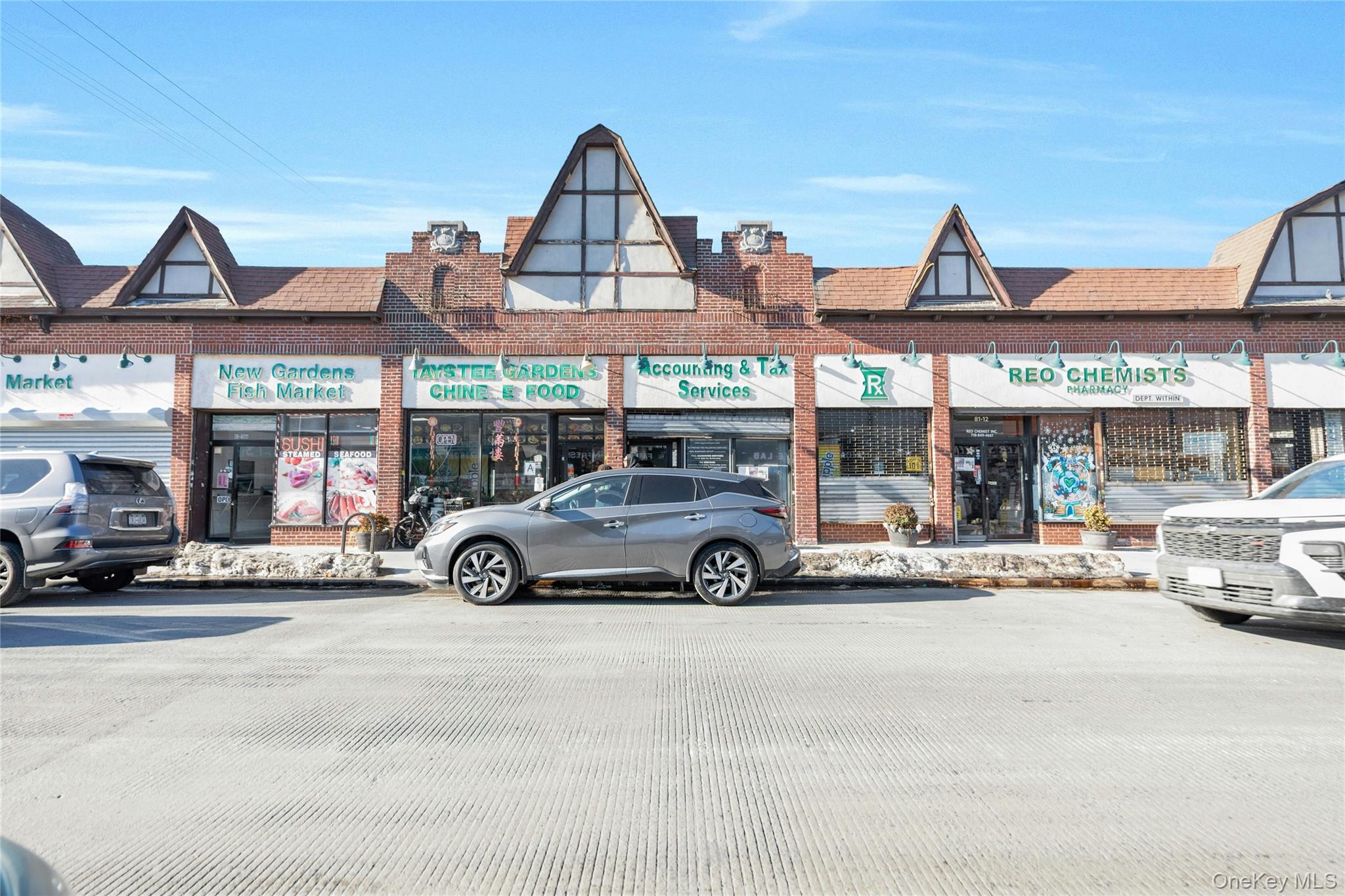 8451 Beverly Road Unit 1A 10 1U 2U 4N, Kew Gardens NY 11415