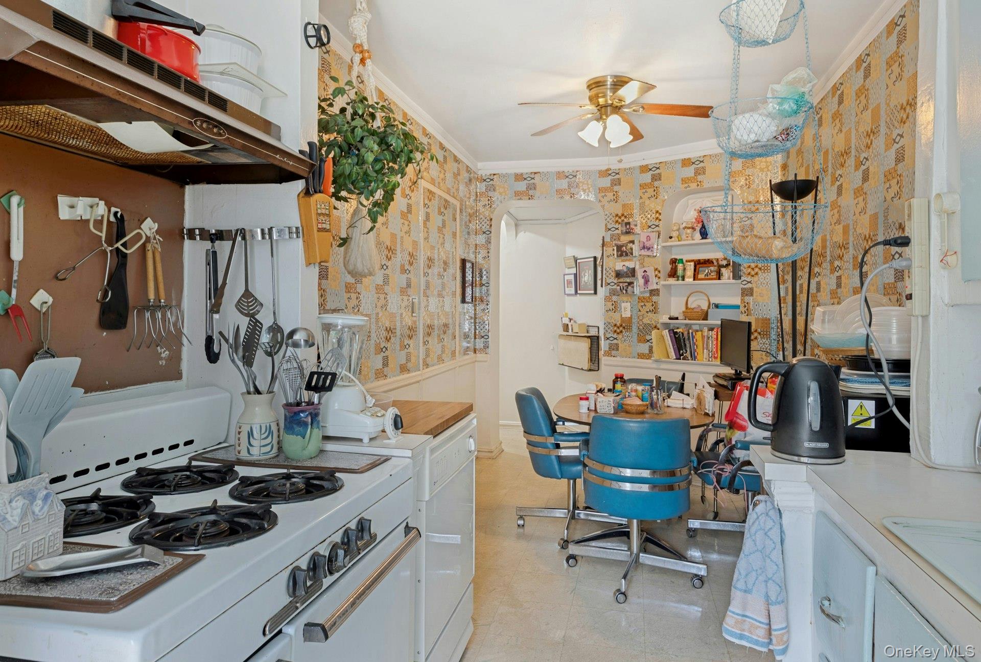 8451 Beverly Road Unit 1A 10 1U 2U 4N, Kew Gardens NY 11415