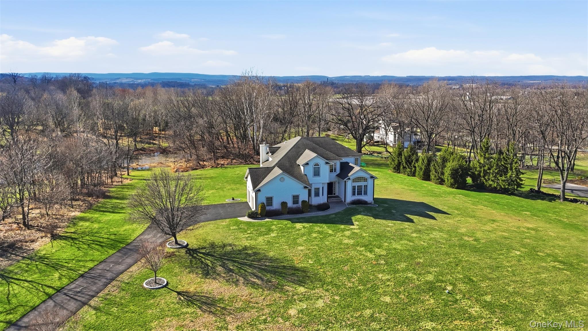 12 Feagles Road, Warwick NY 10990