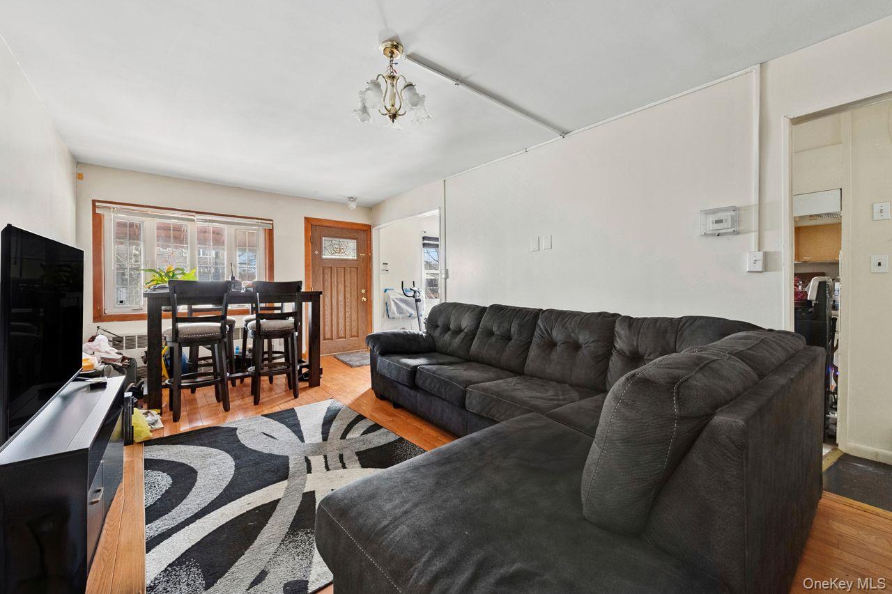 1336 e 99 Street, Brooklyn NY 11236