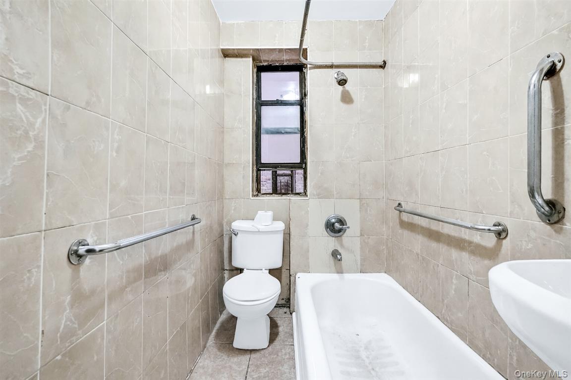 1993 Amsterdam Avenue Unit 31, Manhattan NY 10032