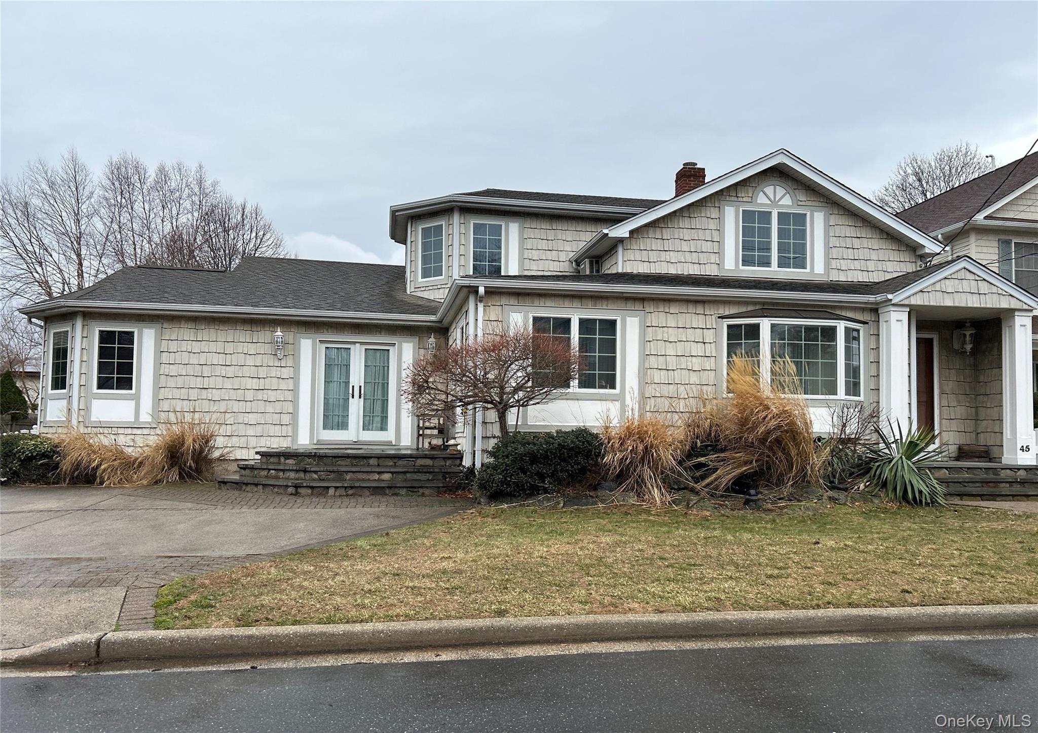 45 Richard Avenue, North Merrick NY 11566
