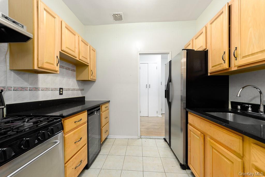 1199 E 53rd Street Unit 1L, Brooklyn NY 11234