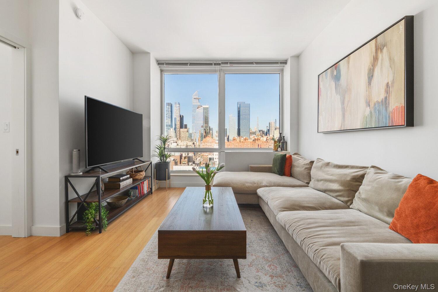 450 W 17TH Street Unit 1901, Manhattan NY 10011