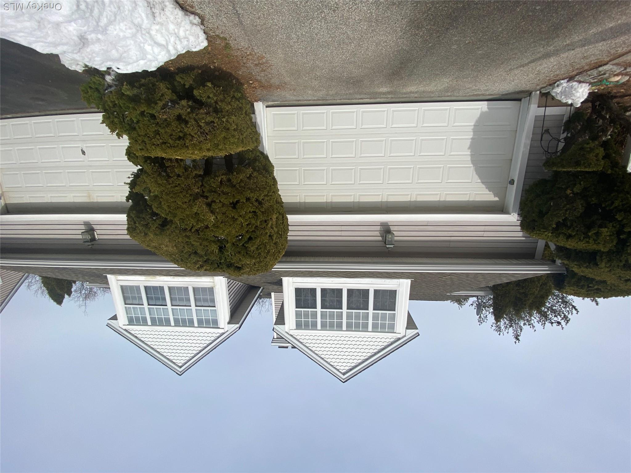 83 Roundtop Road, Yonkers NY 10710