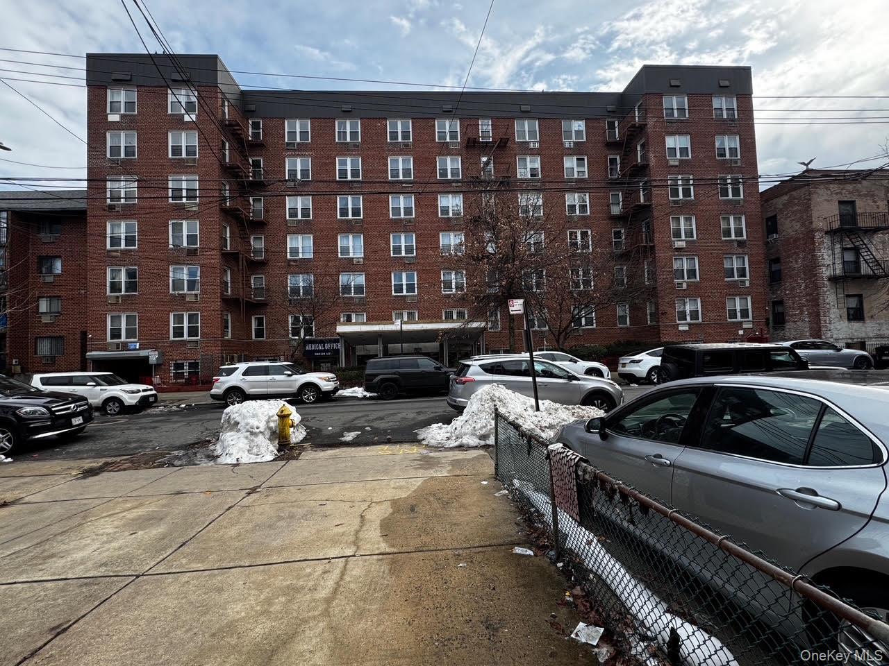 144-24 37th Avenue Unit 3J, Flushing NY 11354
