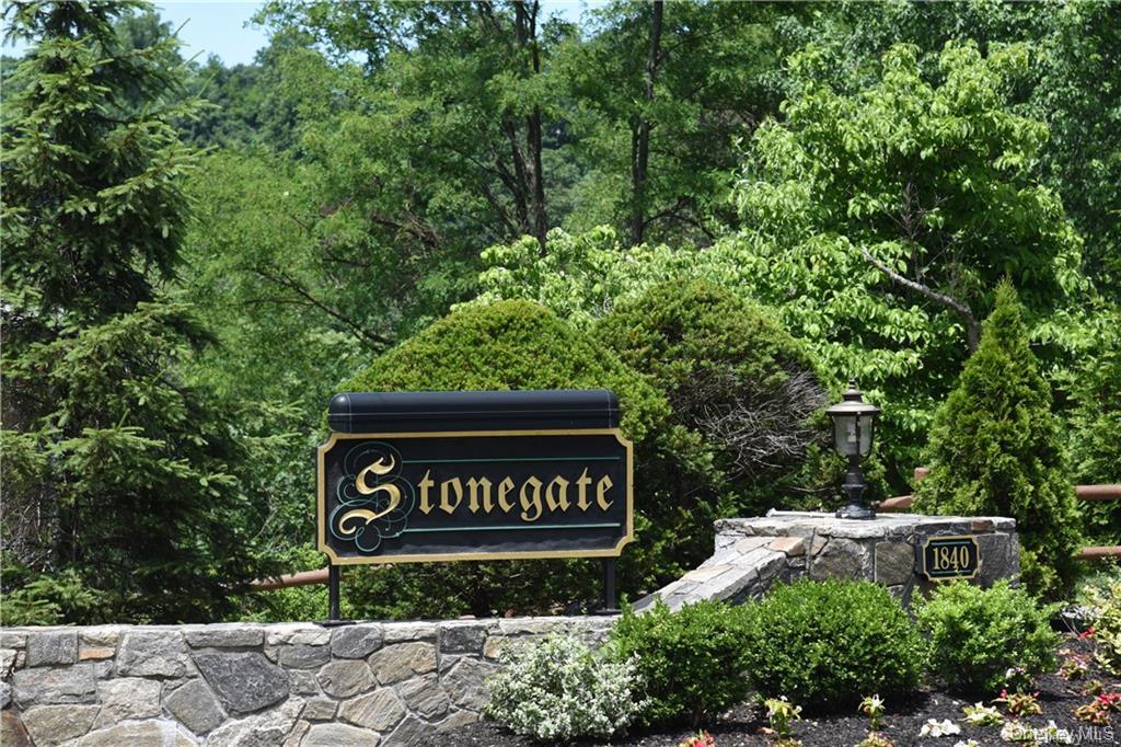 1840 Crompond Road Unit 7C6, Peekskill NY 10566