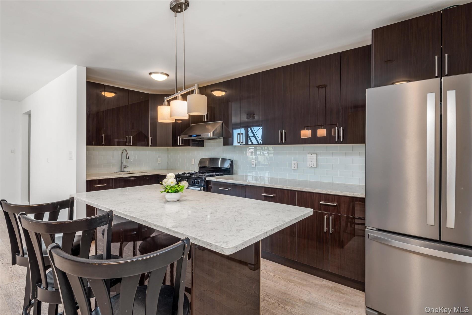 6011 Broadway Unit 5E, Woodside NY 11377
