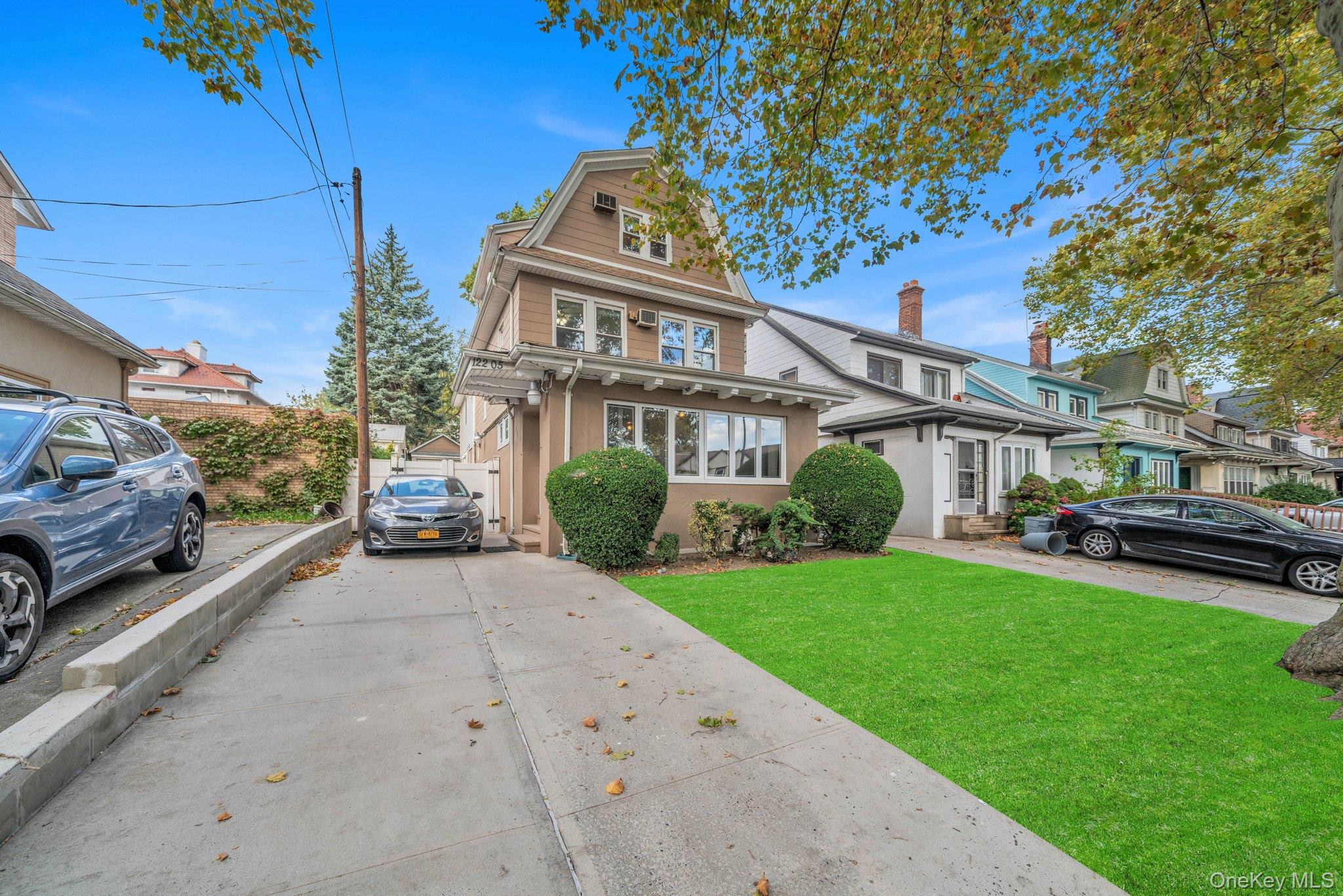 122-05 Metropolitan Avenue, Kew Gardens NY 11415