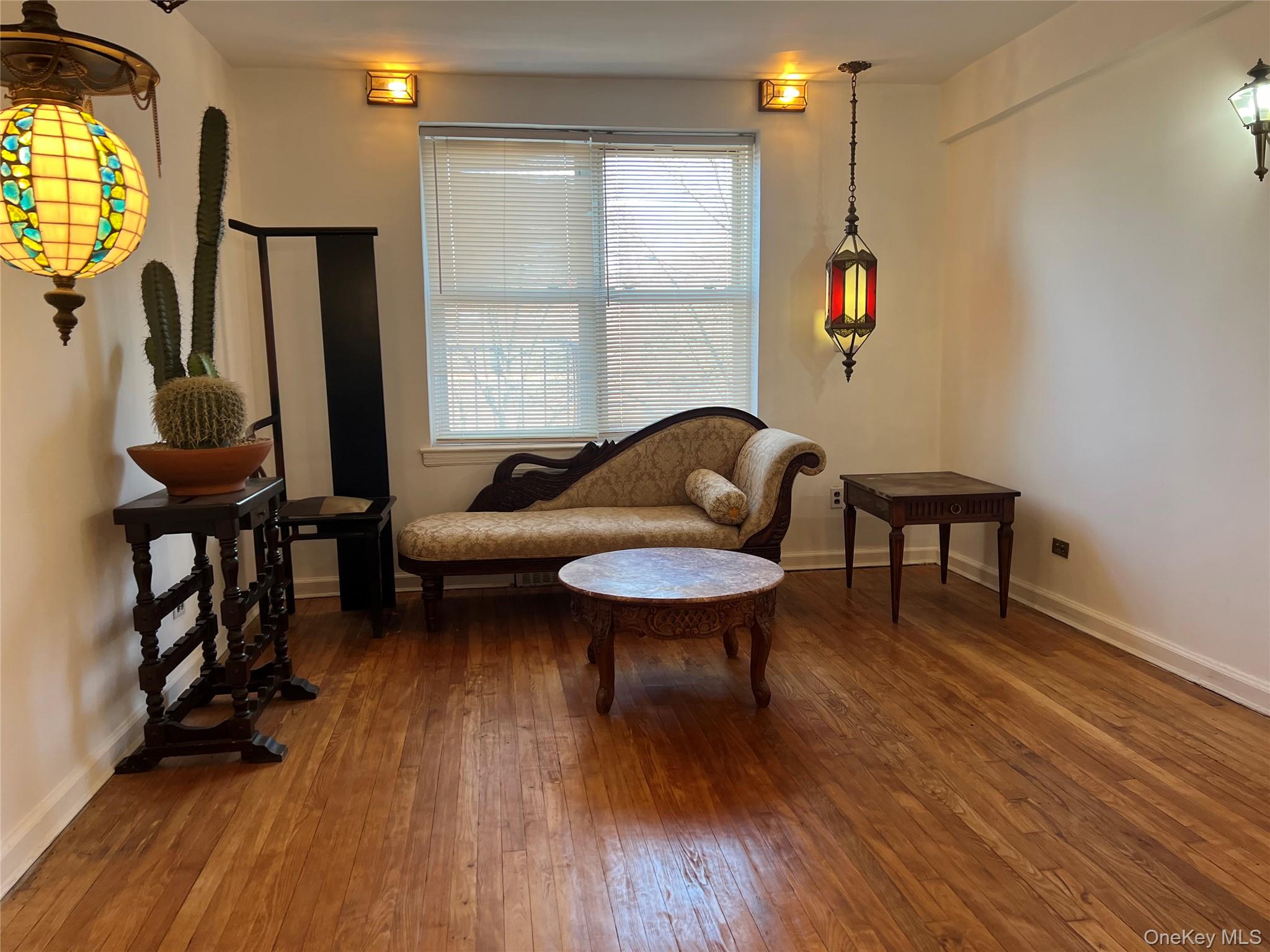 39-20 52nd Street Unit 2G, Woodside NY 11377