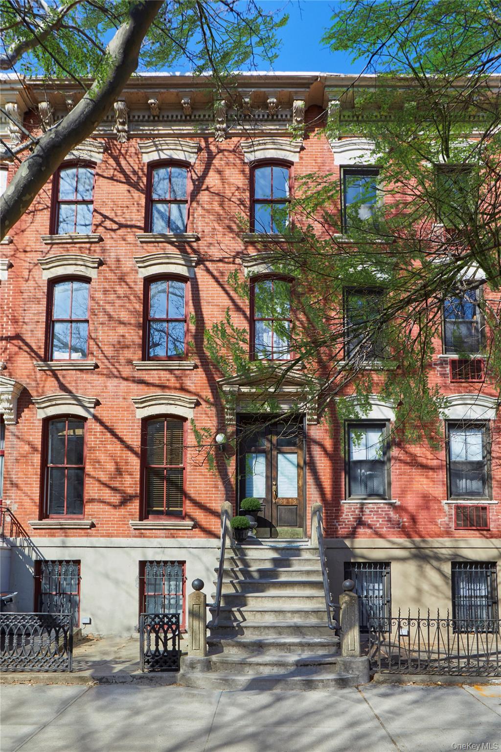 21-13 45th Avenue, Long Island City NY 11101
