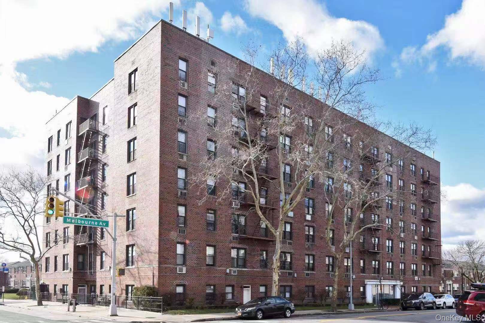 15272 Melbourne Avenue Unit 2G, Flushing NY 11367