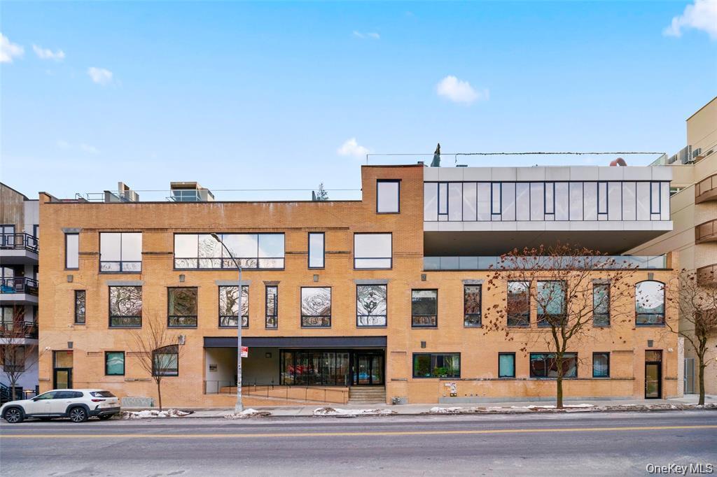 850 Metropolitan Avenue Unit 1E, Brooklyn NY 11211