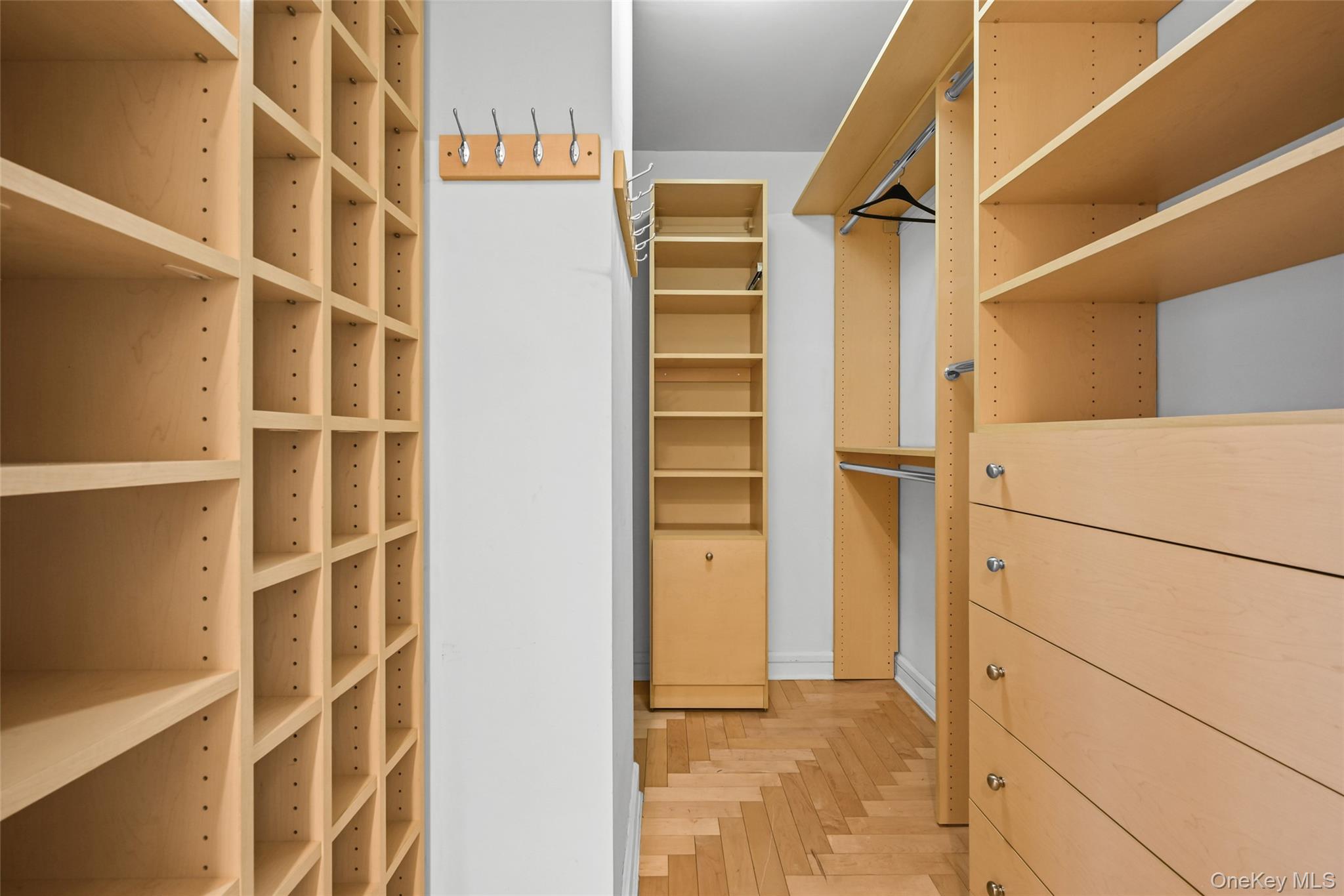 220 Riverside Boulevard Unit 19L, Manhattan NY 10069