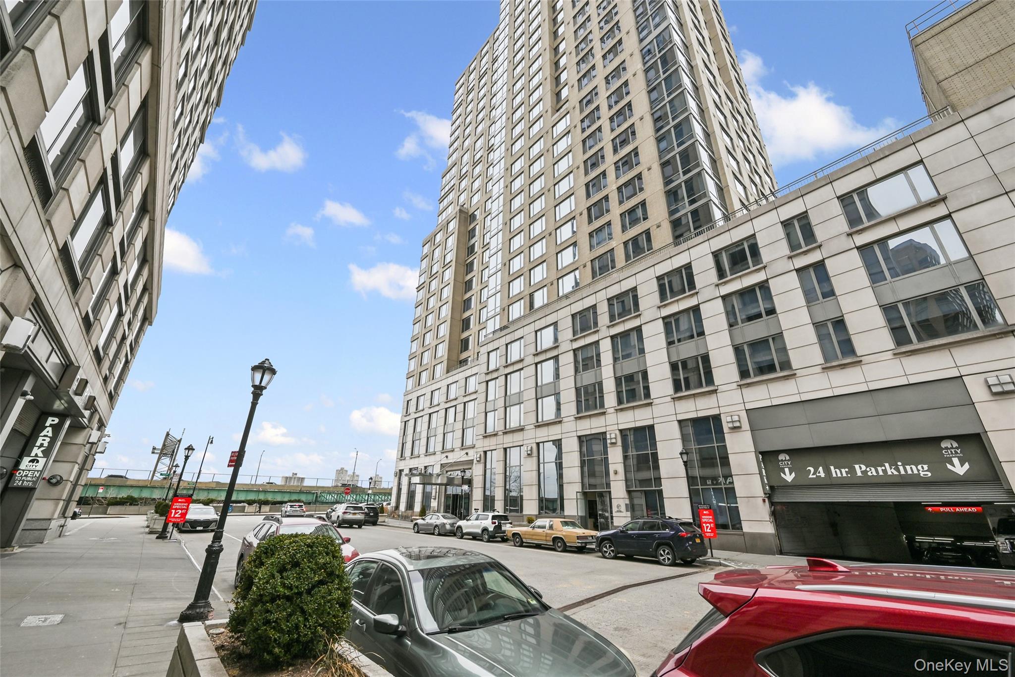 220 Riverside Boulevard Unit 19L, Manhattan NY 10069