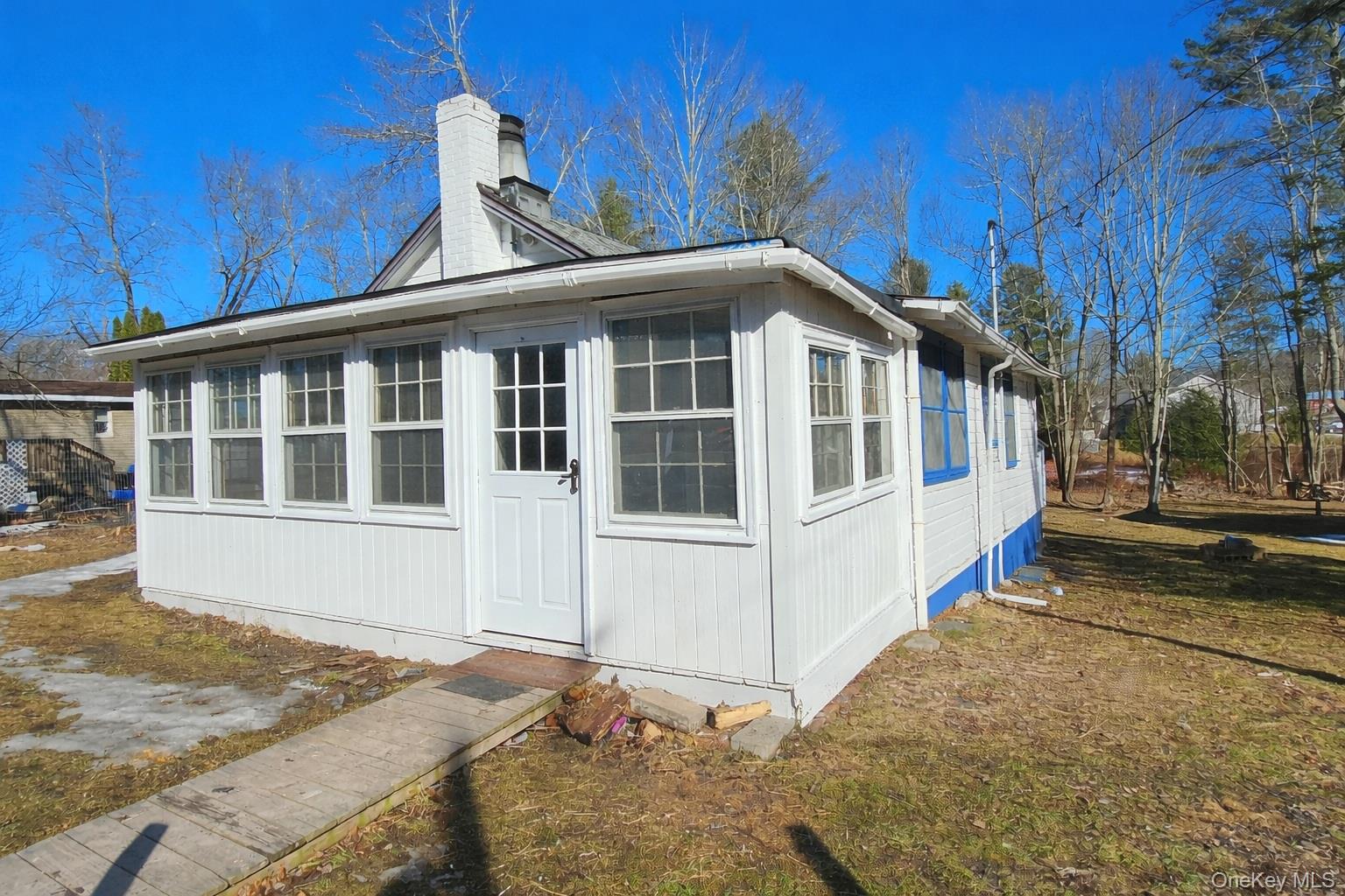 8 Central Avenue, White Lake NY 12786