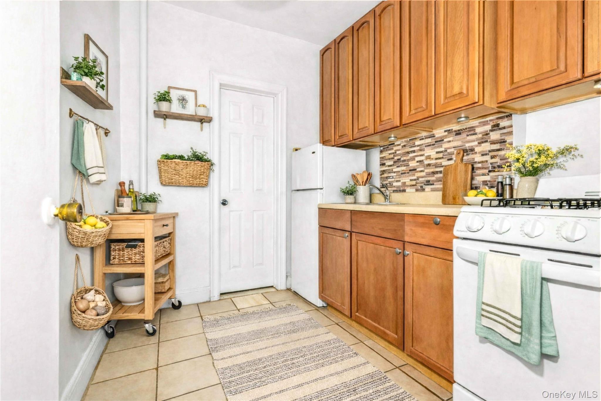 211 E 88 Street Unit 2A, Manhattan NY 10128