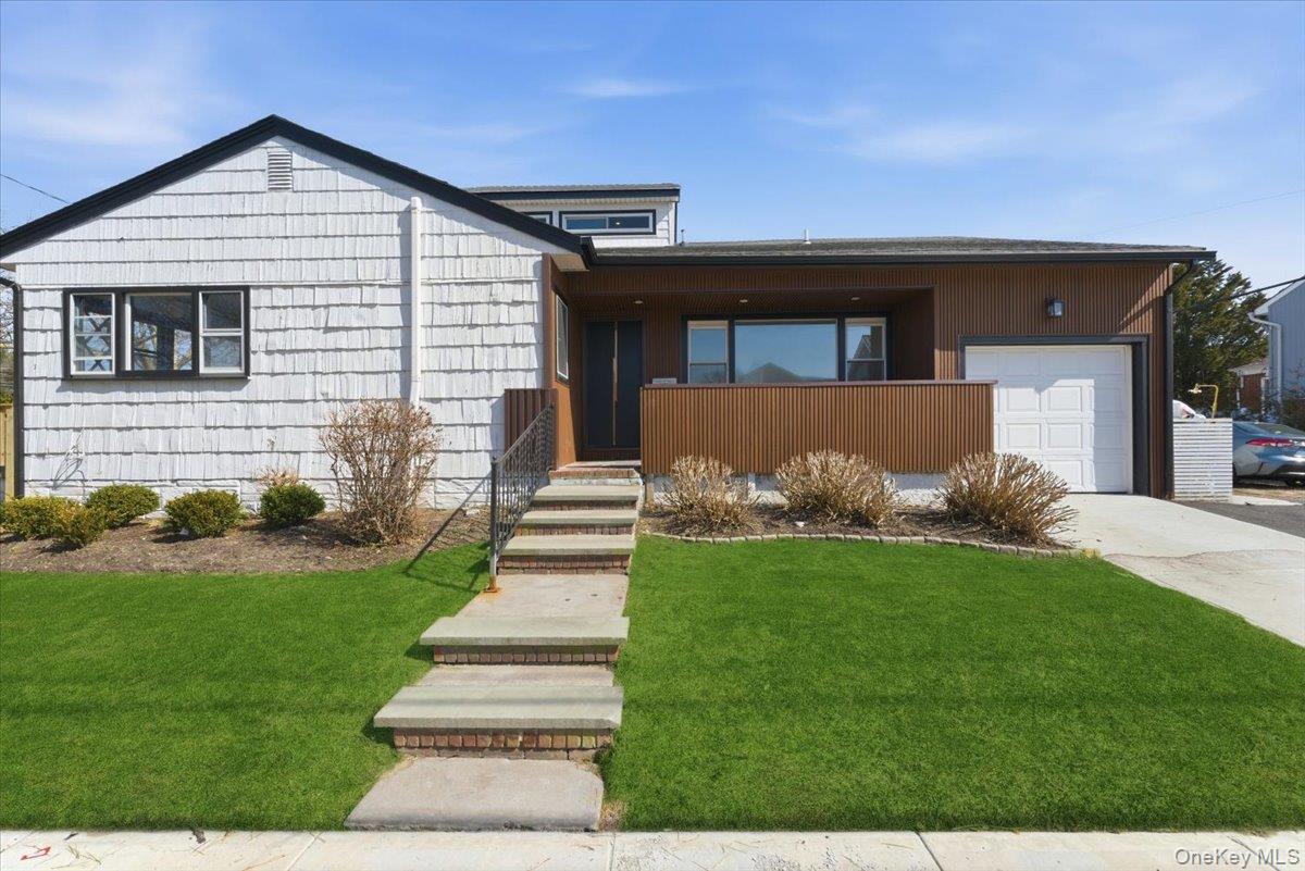 1895 Park Street, Atlantic Beach NY 11509