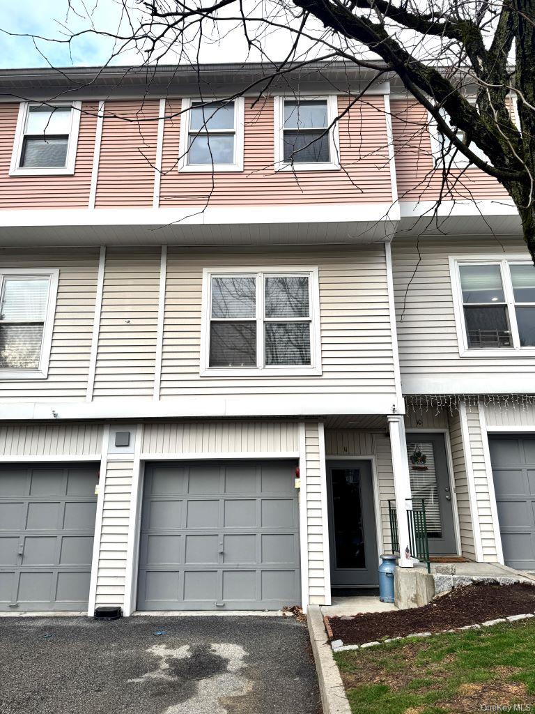 11 Livingston Manor Unit 11, Dobbs Ferry NY 10522
