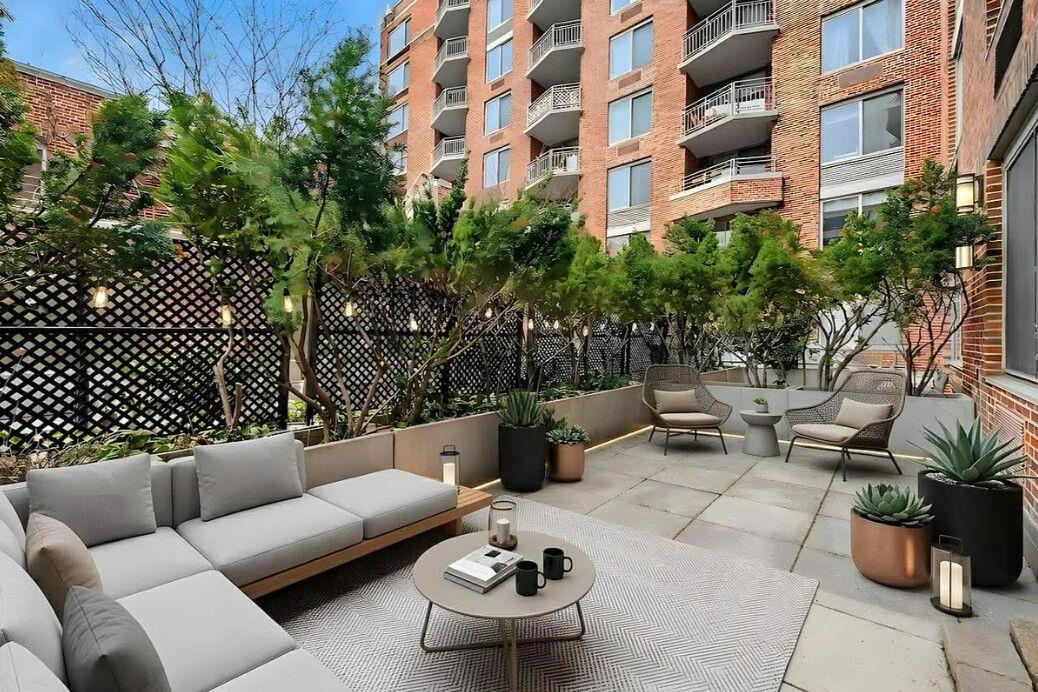 2 END Avenue Unit 2F, Manhattan NY 10280