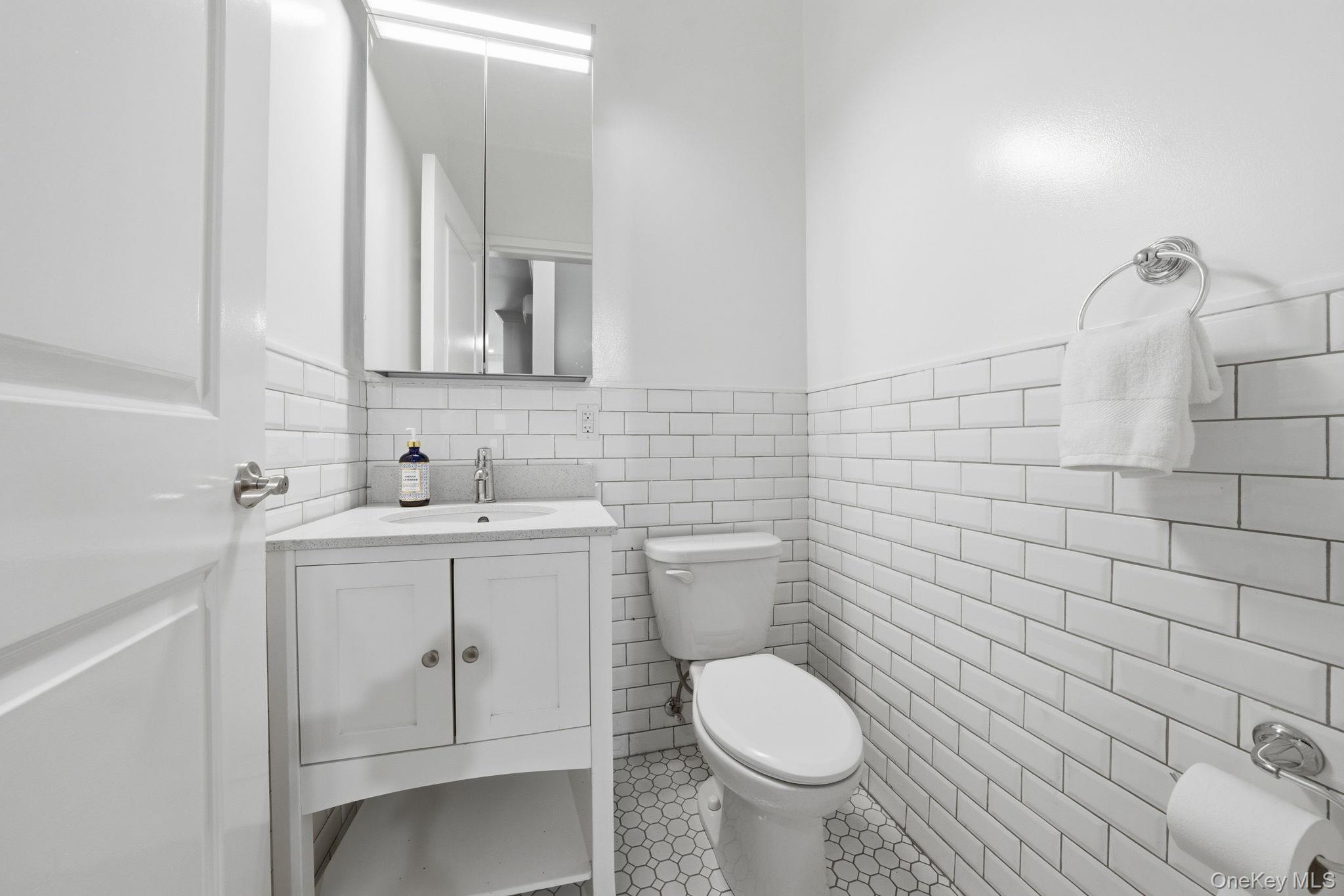 236 W 112th Street Unit 1, Manhattan NY 10026