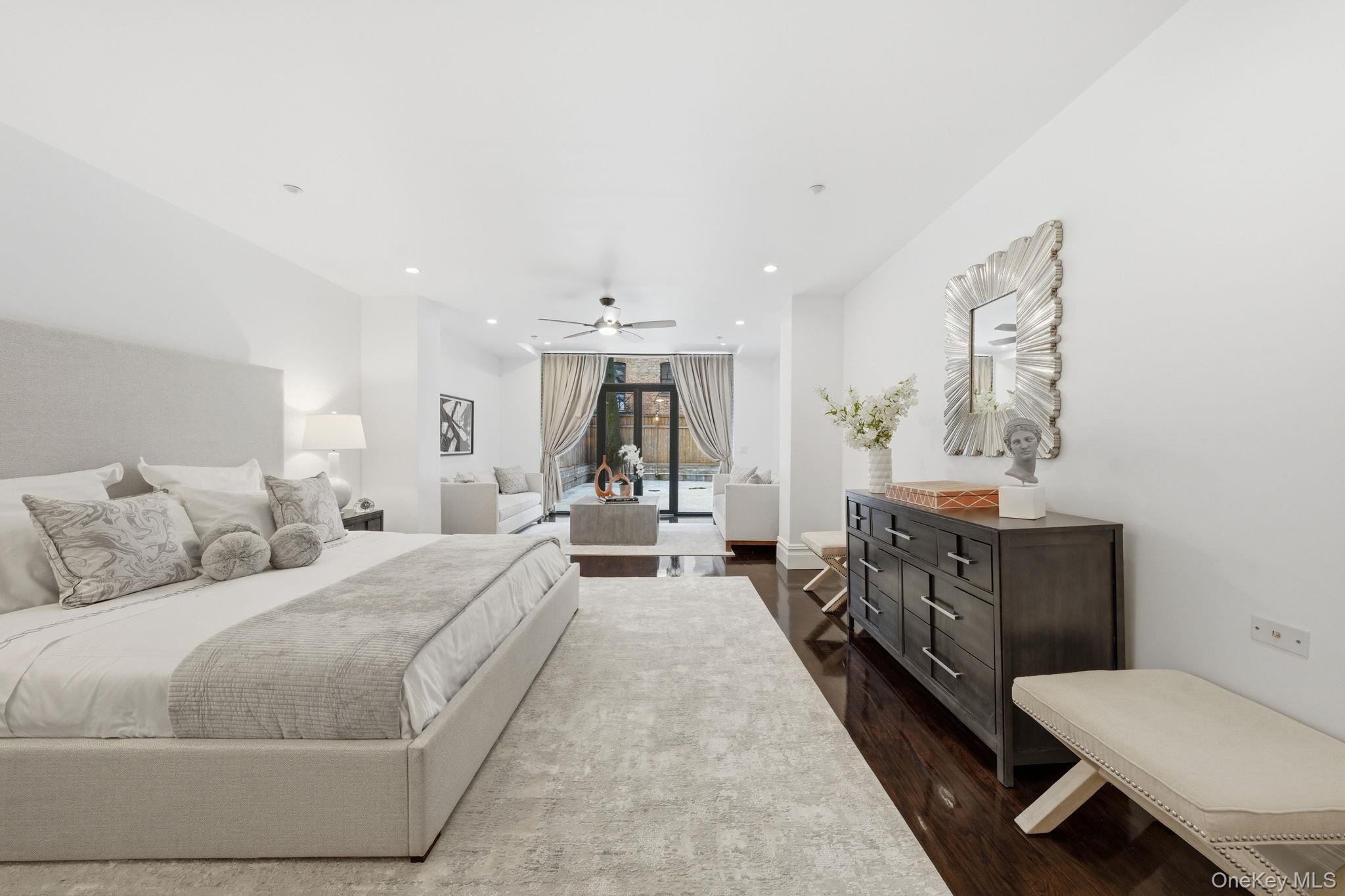 236 W 112th Street Unit 1, Manhattan NY 10026