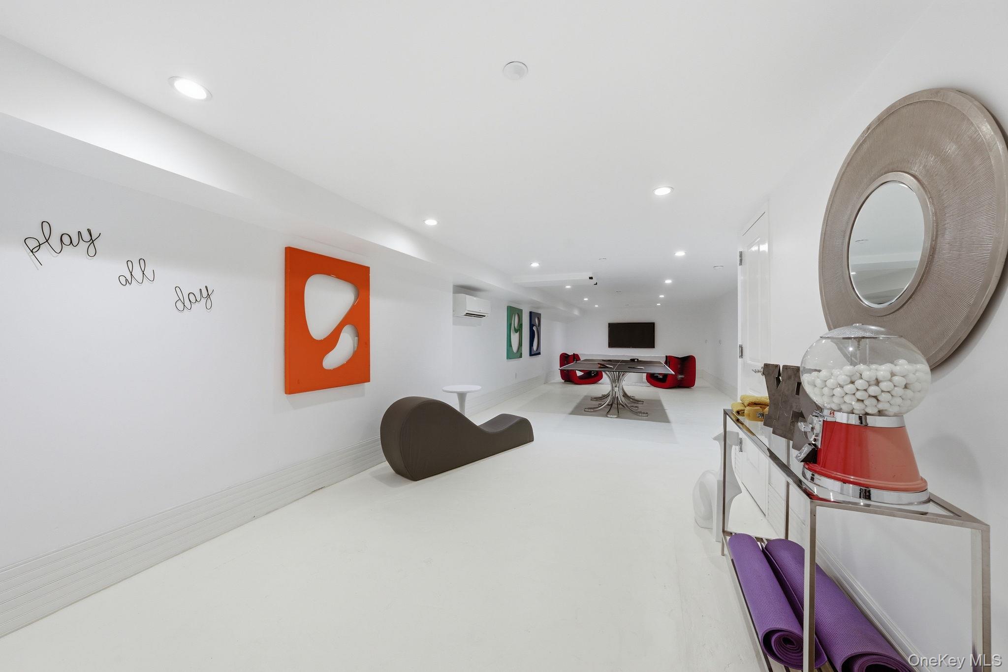 236 W 112th Street Unit 1, Manhattan NY 10026