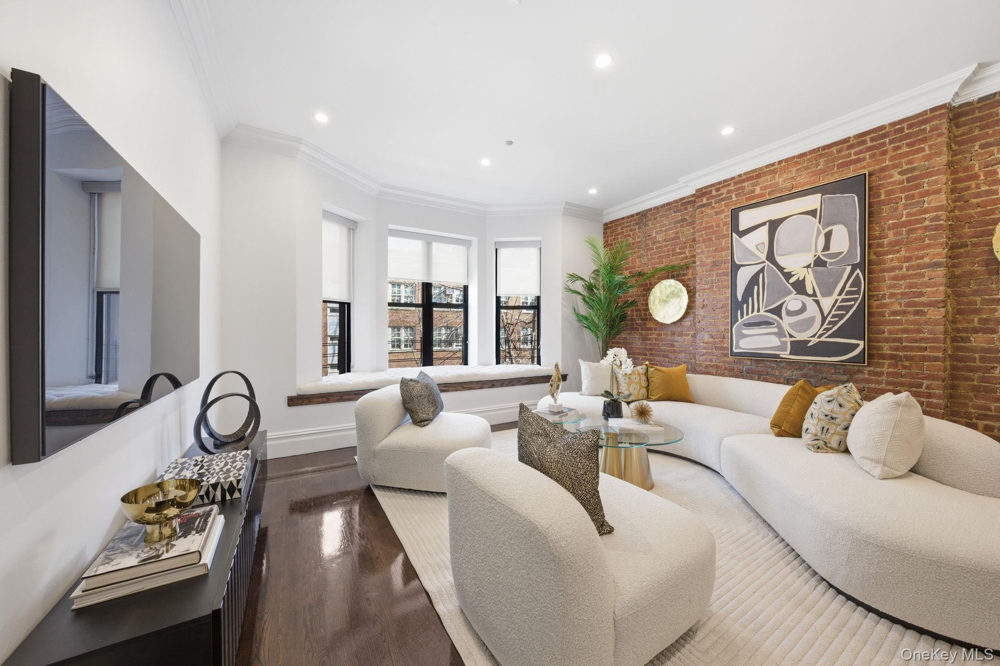 236 W 112th Street Unit 2, Manhattan NY 10026
