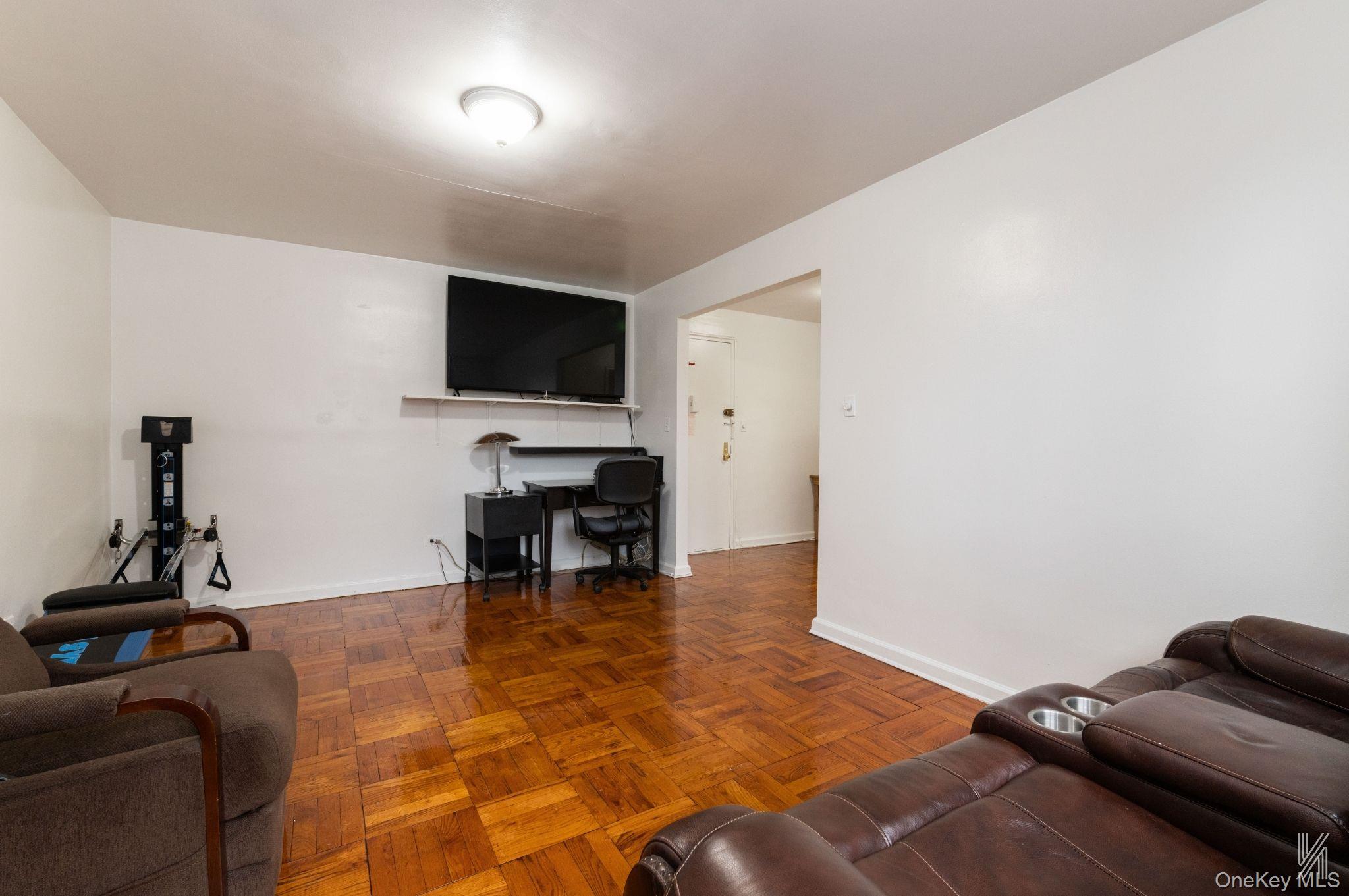 33-24 Junction Boulevard Unit 1R, Jackson Heights NY 11372