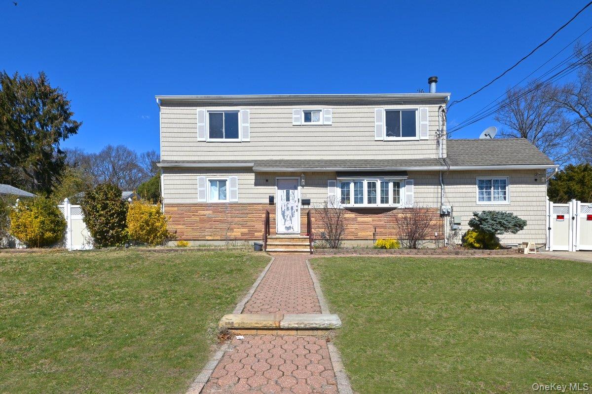 313 Warren Street, West Babylon NY 11704