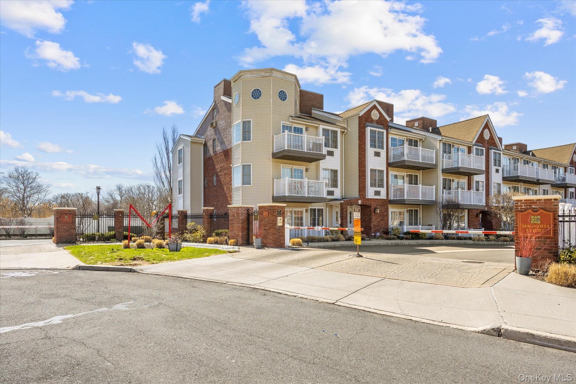 9428 Magnolia Court Unit 3A, Ozone Park NY 11417