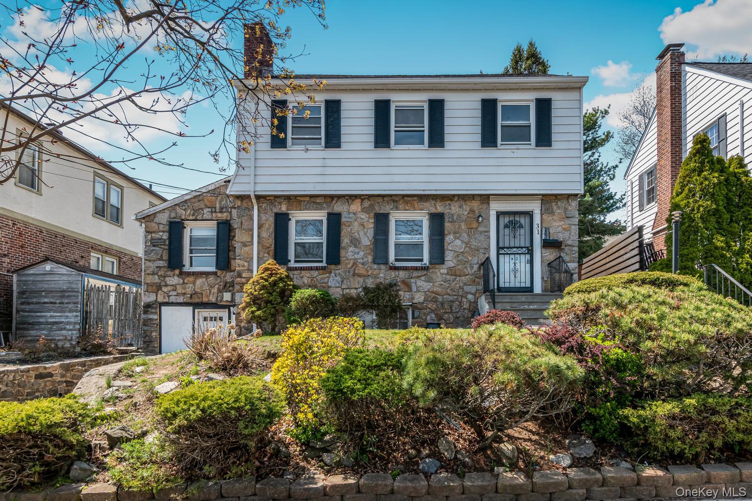 31 Emmett Place, Yonkers NY 10703