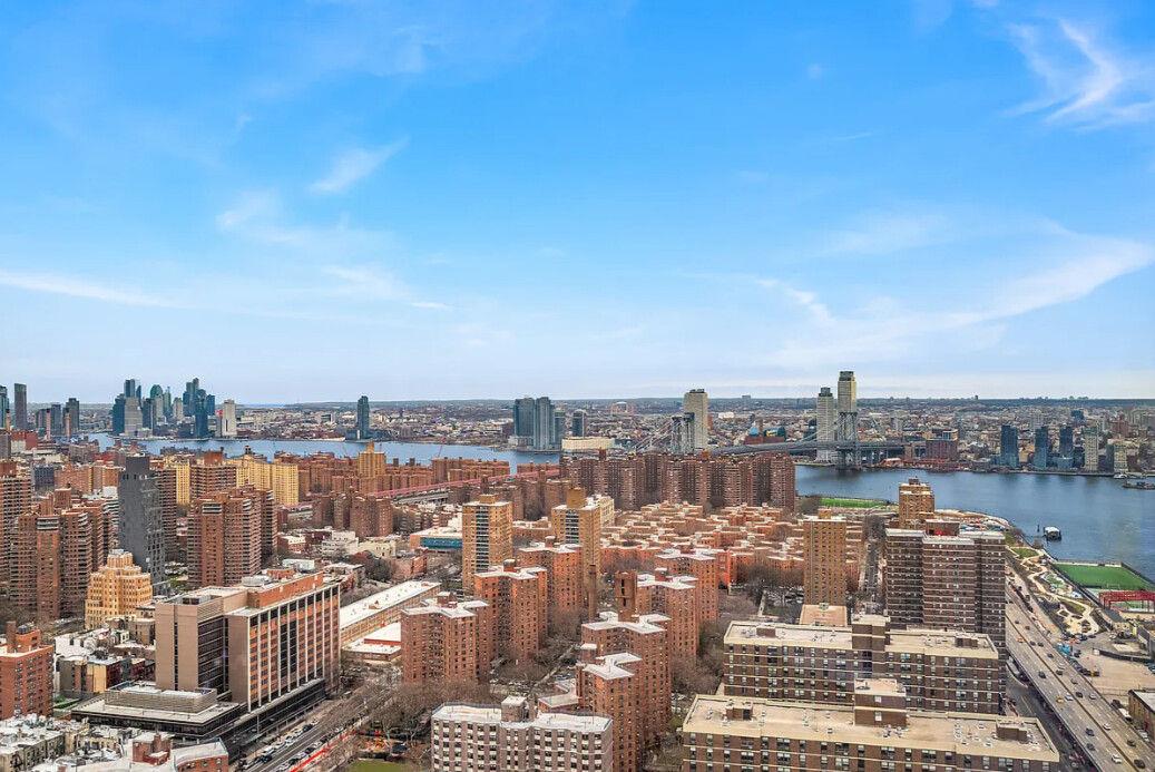 252 SOUTH Street Unit 46K, Manhattan NY 10002