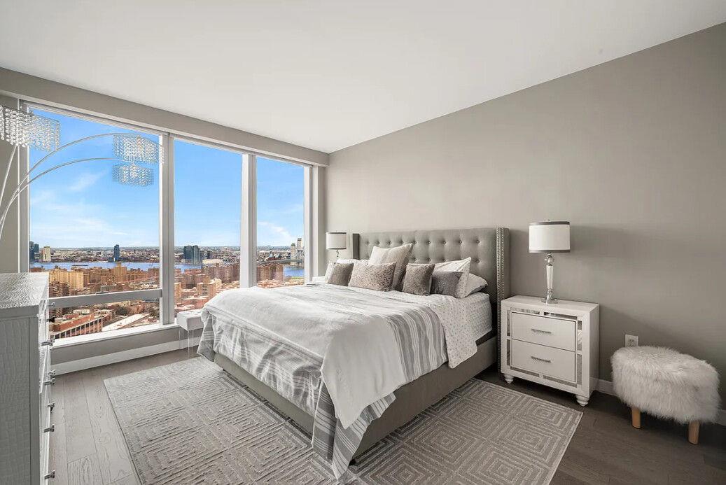 252 SOUTH Street Unit 46K, Manhattan NY 10002