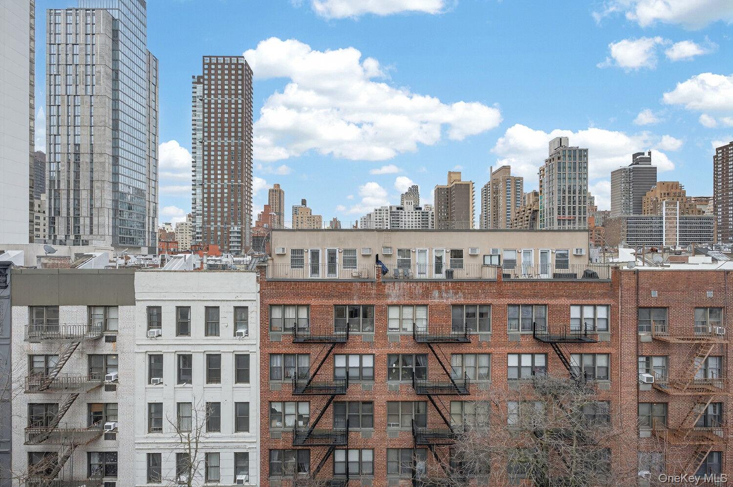 319 90TH Street Unit 1, Manhattan NY 10128