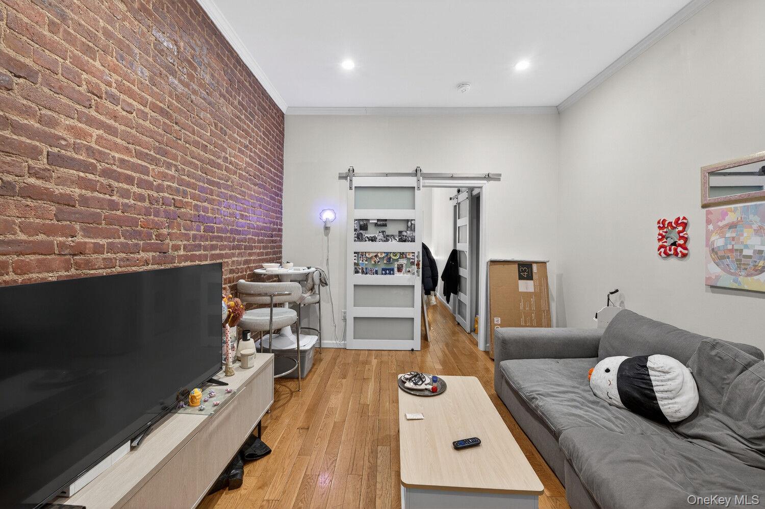 319 90TH Street Unit 1, Manhattan NY 10128